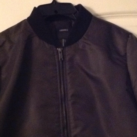 Forever 21 Olive color padded mid length coat - Picture 3 of 3